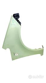 PARAFANGO ANTERIORE DESTRO MITSUBISHI Colt CZ3 (05