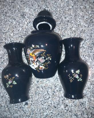 tre vasi ceramica dipinti 