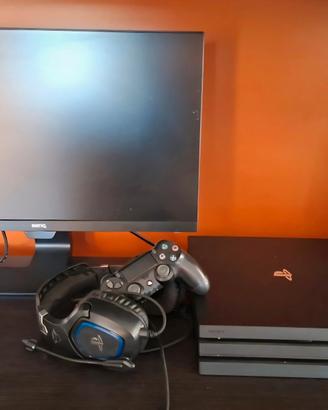Ps 4 Pro + Monitor Benq + Cuffie