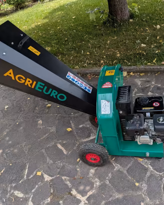 Biotrituratore cippatore a scoppio