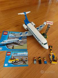 Lego City 3181 Passenger Plane NUOVO