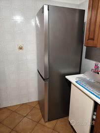 Frigorifero combi libera installazione Hotpoint