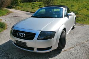 AUDI TT 1.8 Roadster quattro 225 cv - PERFETTA