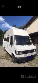 Mercedes Westfalia james cook 81