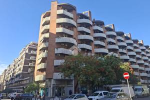 2 LOCALI A ROMA