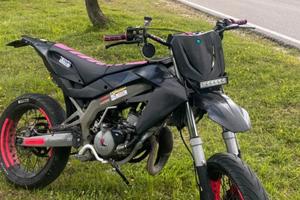 Aprilia sx 50 (77tpr)