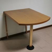 tavolo cucina con piede centrale