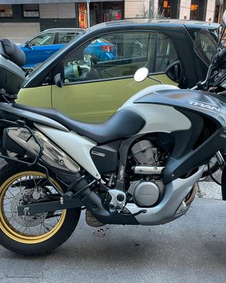 Honda transalp 2011 gomme nuove