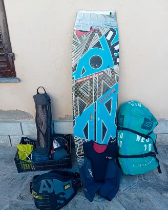 Attrezzatura completa per kite surf