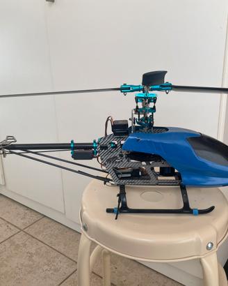 Elicottero radiocomandato 450 trex clone