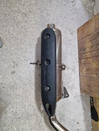 scarico originale beverli 500