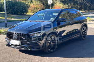 MERCEDES GLA 35 4Matic AMG