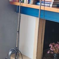 piantana Toio 125V Flos