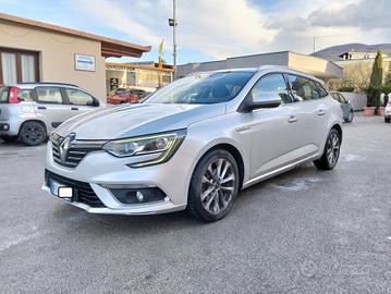 Renault Mégane dCi 110cv 2018 SINISTRATA