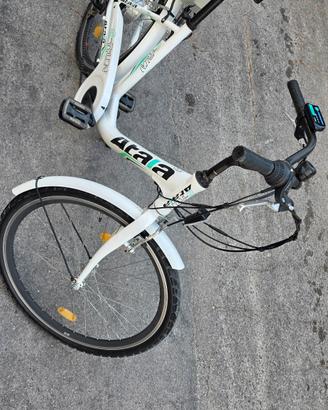 Bici elettrica a pedalata assistita
Atala