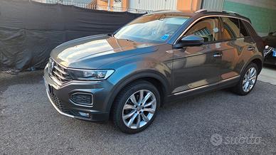 Volkswagen T-Roc 2.0 TDI SCR 4MOTION Advanced Blue