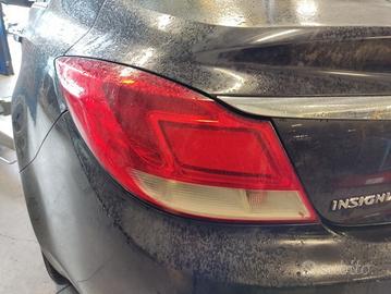 Fanale posteriore sinistro OPEL INSIGNIA del 2009