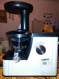 Hotpoint Ariston sj4010 fco slow juicer easy beige