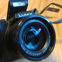 Panasonic con Lente LEICA (DMC-FZ5)