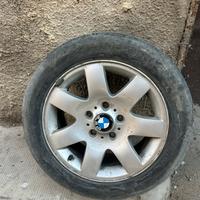 Cerchi bmw completi di gomme