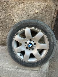 Cerchi bmw completi di gomme