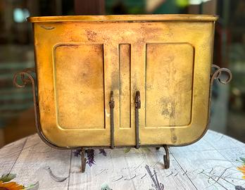 Portavaso / cachepot o porta-riviste