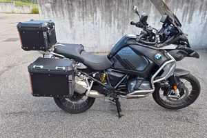 Bmw gs 1250 adv triple black