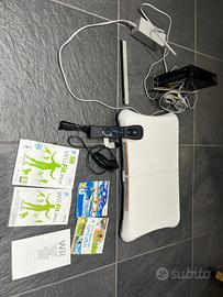 Nintendo wii + wii fit plus