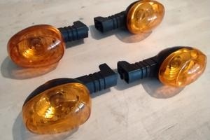 Moto Guzzi le mans set quattro frecce 