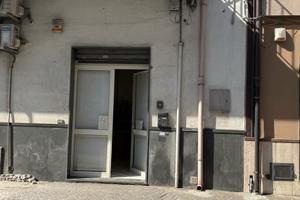 Locale commerciale Nola