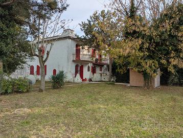 Villetta a schiera con ingresso indipendente