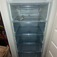 Congelatore da libera installazione AEG no frost A