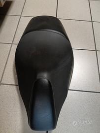 Sella Gilera runner 125