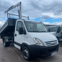 Iveco daily 35 c 12 ribaltabile con gru stern