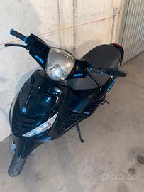 piaggio zip sp
