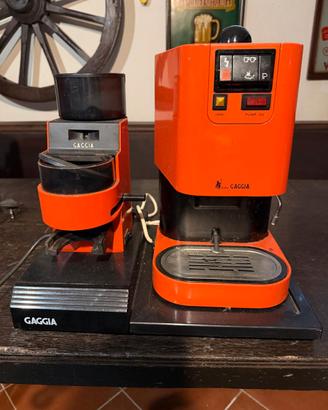 Macchina caffè e macina caffe' vintage Gaggia