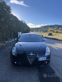 Alfa romeo Giulietta allestimento quadrifoglio