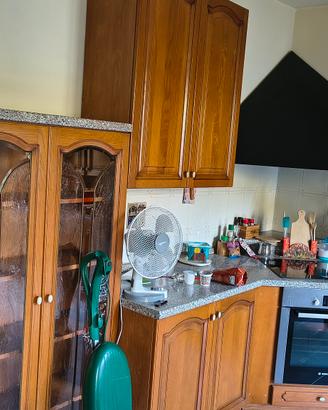 cucina ad angolo 3x3.7 mt