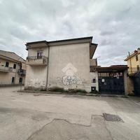 4 LOCALI A FRATTAMINORE