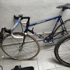 Bicicletta da corsa Montana 