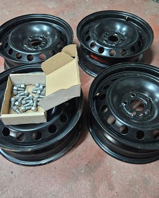 4 cerchi ferro attacco AlfaRomeno 5 fori raggio 15