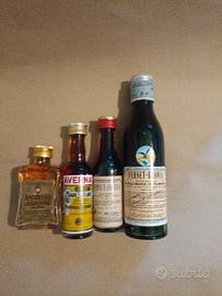 Lotto n. 4 bottigliette amari