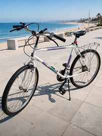 MTB VintageAtala 26”bianca Viola Craklè portapacch