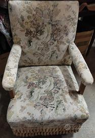 antiquario vende 2 poltrone primo '900