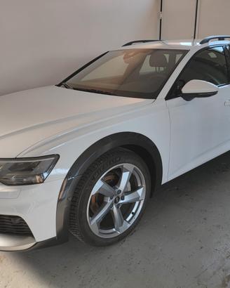 Audi A6 allroad 40 TDI 2.0 quattro S tronic Evolut