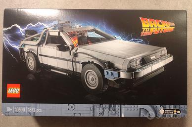 LEGO 10300 - Macchina DeLorean Ritorno al Futuro