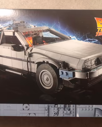 LEGO 10300 - Macchina DeLorean Ritorno al Futuro
