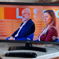 Tv 24 pollici full-hd LG con decoder interno T2.