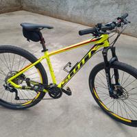 MTB DA 29 MARCA SCOTT MODELLO ASPECT 950