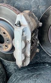 pinze comprensive di staffe alfa mito quadrifoglio